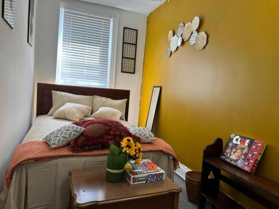 Urban Retreat Oakland Apartment Pittsburgh